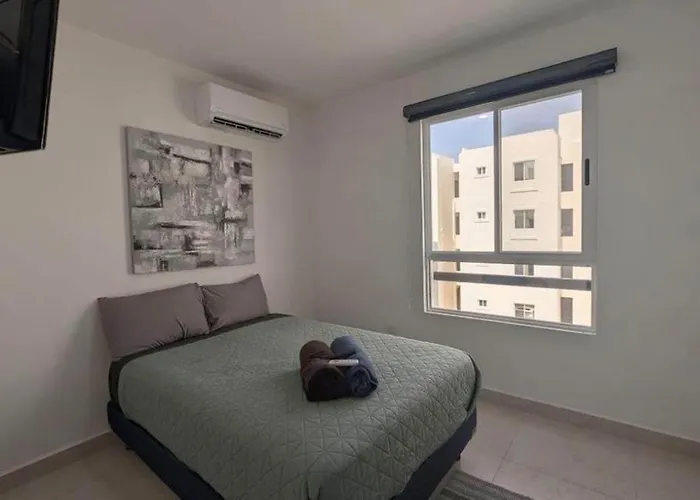 Apartment Spacious 3br Pool & Padel Playa del Carmen
