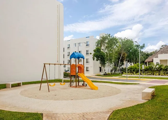 Spacious 3br Pool & Padel Apartment