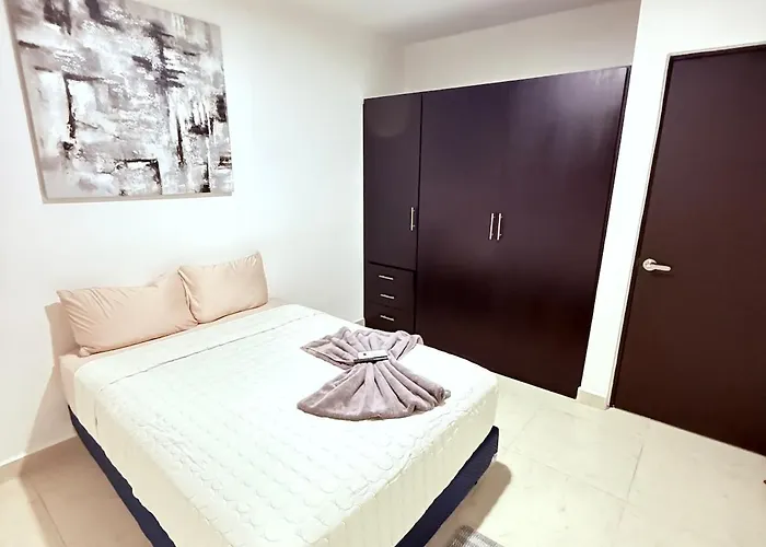 Apartment Spacious 3br Pool & Padel *