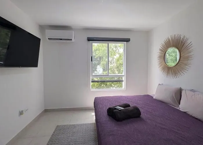 Apartment Spacious 3br Pool & Padel