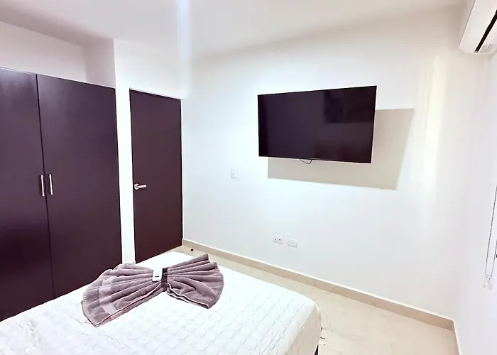 Apartment Spacious 3br Pool & Padel Playa del Carmen